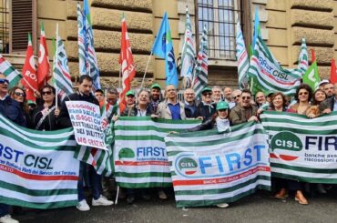 I sindacati in Ader: il Governo è sordo, ci rivolgeremo al Parlamento. La mobilitazione prosegue