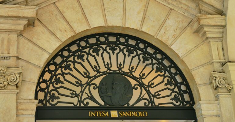 Intesa Sanpaolo Assicurazioni, incontro con la responsabile della Divisione Insurance