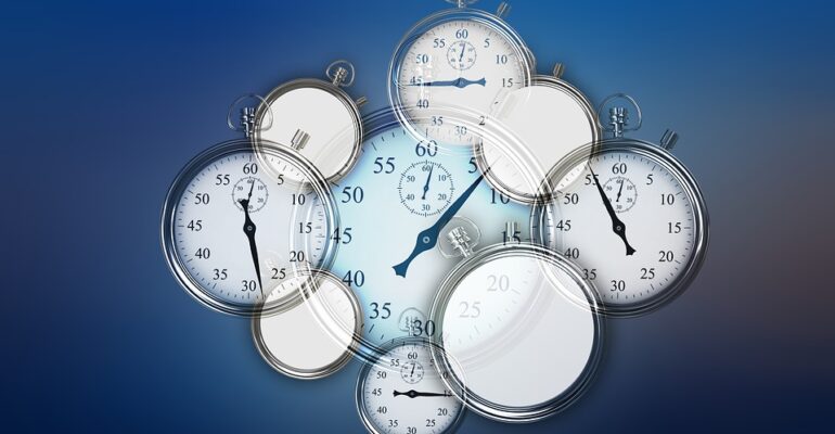 Riduzione orario di lavoro, dal 1° luglio, al venerdì chiusura anticipata alle 16,15