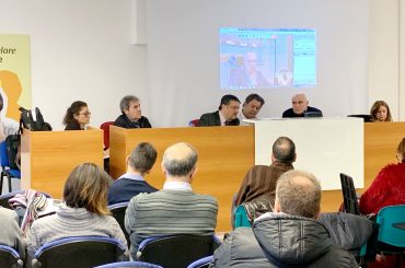 La First Calabria discute della sua regionalizzazione