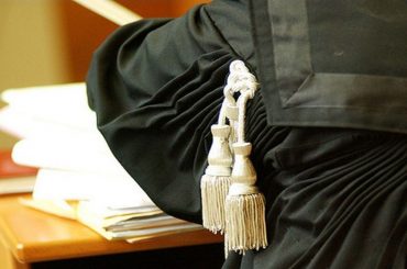 Continui dissidi con il collega possono costare il trasferimento