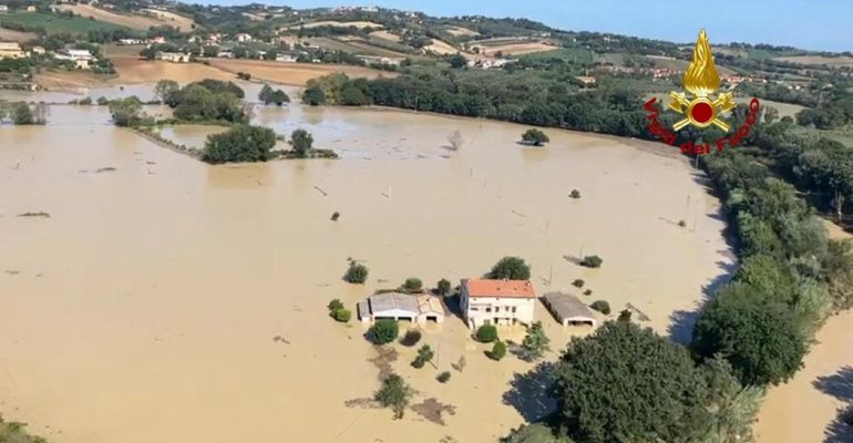 Federcasse e Bcc marchigiane sospendono il pagamento dei mutui nei territori colpiti dall’alluvione