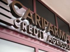 C’è la firma: Crédit Agricole salva le tre Casse in crisi