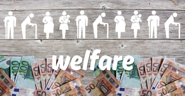 Scuola e cura degli anziani: si amplia l’utilizzo del credito welfare