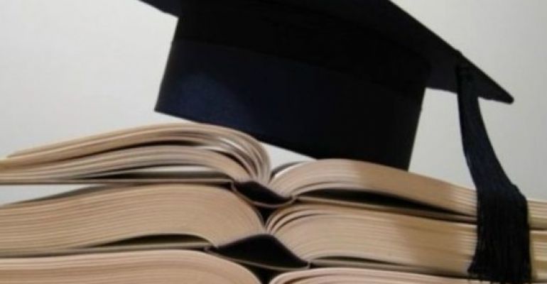 Contributo figli studenti universitari: scadenza richiesta a fine anno