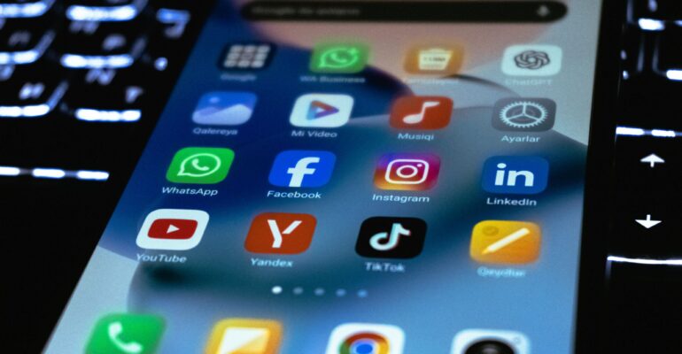 🌐 First Cisl Lazio è ancora più social