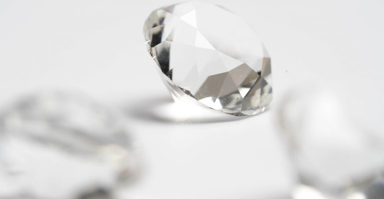 Diamanti, bisogna tutelare i lavoratori, vittime al pari dei risparmiatori!