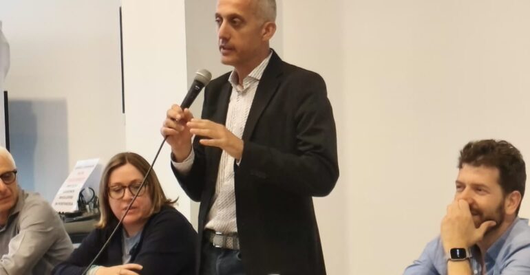 Como, i lavoratori votano all’unanimità la piattaforma di rinnovo del Ccnl Abi