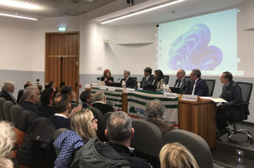 Desertificazione bancaria: un disagio per anziani e fragili. Il convegno Fnp e First della Cisl milanese