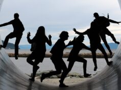 Salute, weekend nelle piazze della Lombardia: screening gratuito per l’epatite C