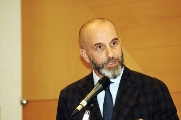 Colombani, banche, commissione politiche commerciali perno per riforma sistema