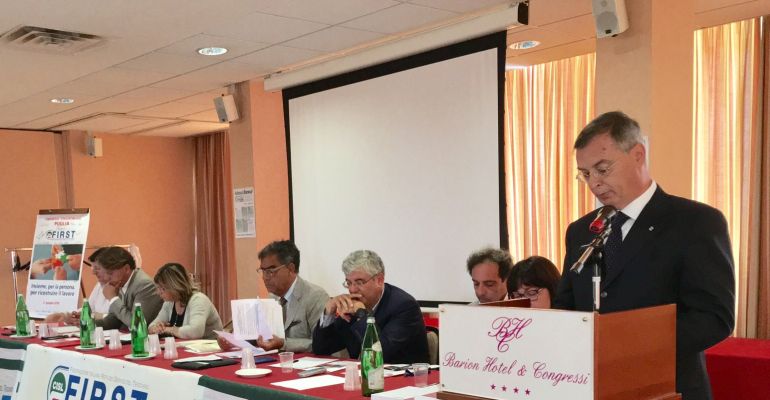 Puglia, in 7 anni 207 filiali bancarie in meno, persi 1.080 addetti