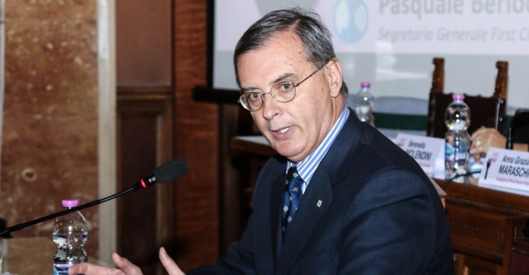 Popolare Bari, Berloco contro gli esuberi e per soluzione crisi