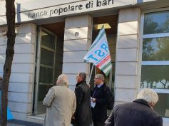 Sit-in Popolare Bari, garanzie per lavoratori e risparmiatori