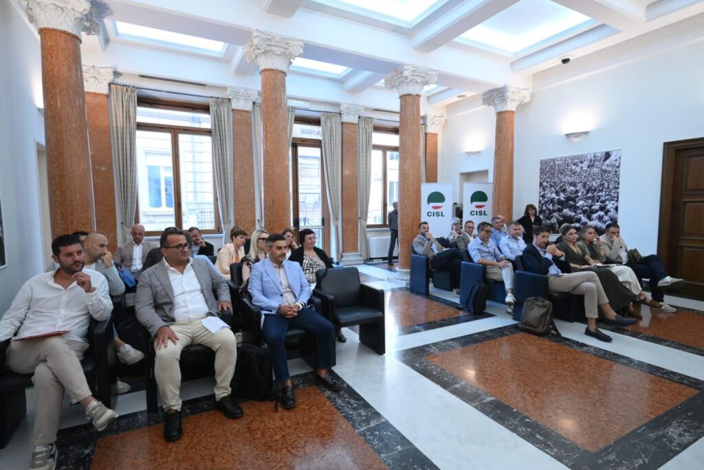 SIGNORILE Corso-dirigenti1 cISL