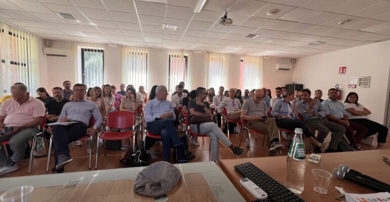 Rinnovo del CCNL ABI: a Sardara confronto partecipato sulla piattaforma e sulle sfide del lavoro bancario