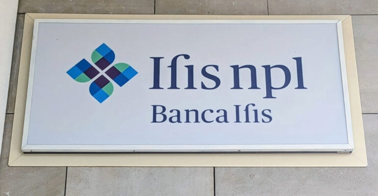 Banca Ifis vende il suo core business. De Lucia:”garanzie reali, non promesse generiche”
