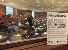 AdessoBanca! la Repubblica disciplini il ruolo sociale delle banche