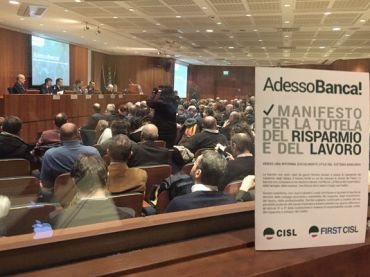 AdessoBanca! la Repubblica disciplini il ruolo sociale delle banche