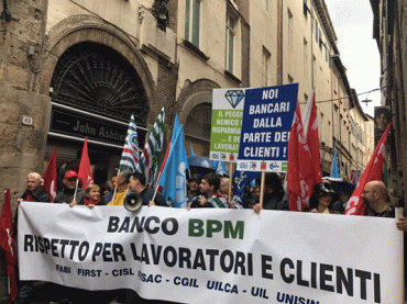 Banco Bpm, diamanti, dipendenti e clienti manifestano insieme in tre regioni