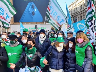 Bnl, sciopero e presidi nelle principali città italiane. Le immagini della protesta