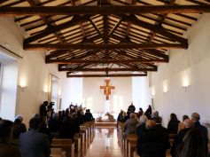 Assisi, rinasce la Sala del Cantico delle Creature. Colombani, ecologia integrale al centro di un nuovo modello economico