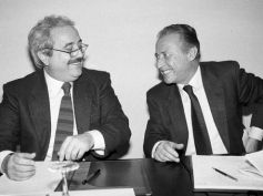 Trent’anni fa la strage di Capaci. A Palermo il presidente Mattarella ricorda il sacrificio del giudice Falcone