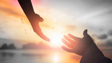 Pasqua 2025, la forza della speranza è più grande dei nemici della libertà