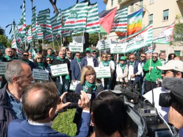 Gaza, Fumarola: “Chiediamo il cessate il fuoco, aiuti umanitari, liberare ostaggi senza condizioni. Costruire la pace, la convivenza di due stati e due popoli”