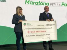 Maratona per la Pace, la Cisl raccoglie e dona oltre mezzo milione di euro alla Croce rossa. Le immagini dell’Assemblea nazionale Cisl