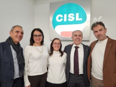 Calogero Savitteri nuovo Segretario generale First Cisl Agrigento Caltanissetta Enna. Con lui Rosalia Faraci e Massimiliano Caravello